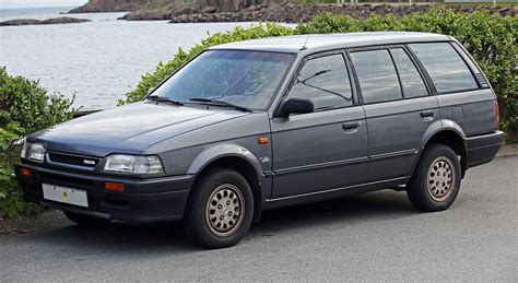 Mazda 323 wagon 1988 photo