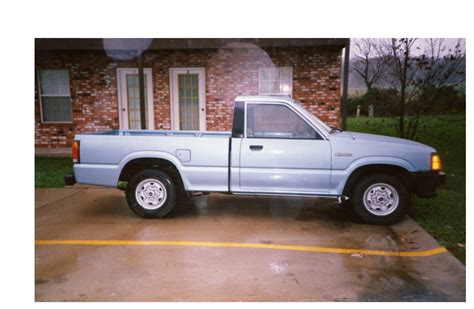 Mazda Mazda truck 1987 photo