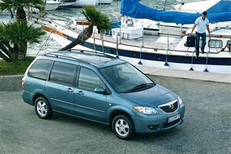 Mazda Mpv 2004 photo