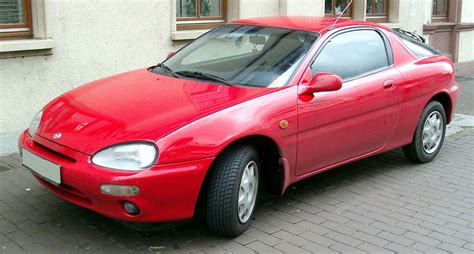 Mazda Mx-3 photo