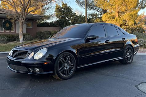 Mercedes-benz Amg e55 2005 photo