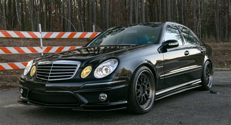 Mercedes-benz Amg e55 photo