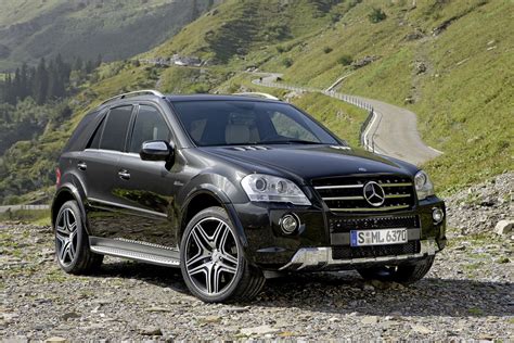 Mercedes-benz Amg ml63 photo