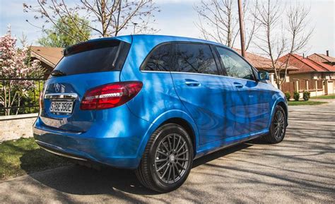 Mercedes-benz B250e 2017 photo