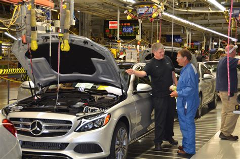 photo of Mercedes-benz C180 car production