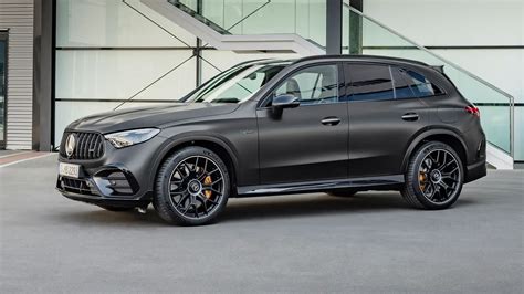 photo of Mercedes-benz Glc63 car production