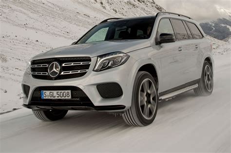 Mercedes-benz Gls550 2017 photo