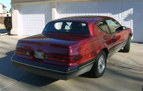 Mercury Cougar 1987 photo