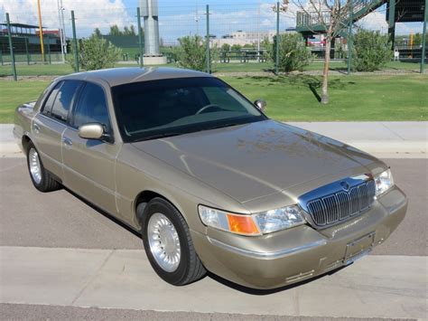 Mercury Grand marquis 1999 photo