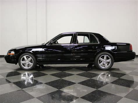 Mercury Marauder 2004 photo