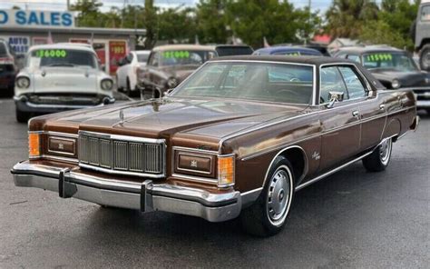 photo of Mercury Marquis car production