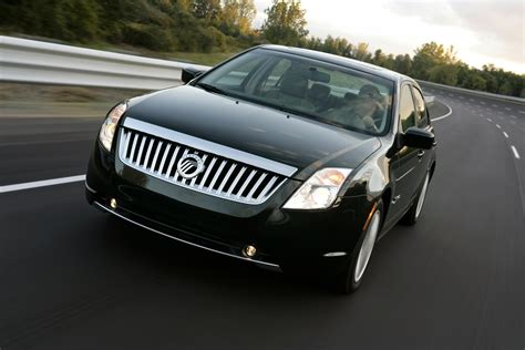 photo of Mercury Milan hybrid car production