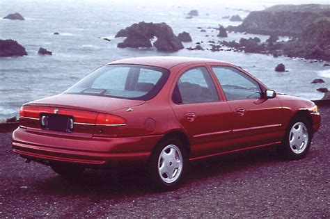 Mercury Mystique 1995 photo