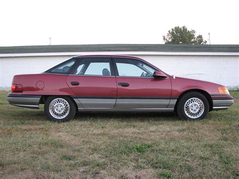 Mercury Sable 1987 photo