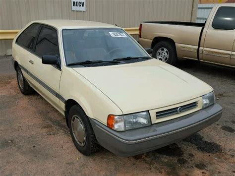 Mercury Tracer 1989 photo