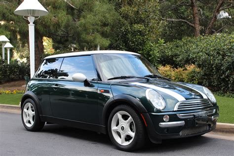 Mini Cooper 2003 photo