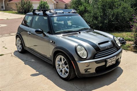 Mini Cooper 2005 photo