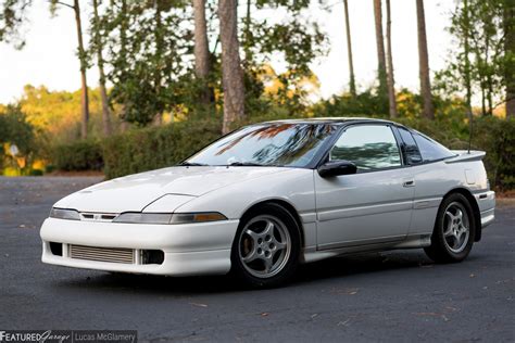 Mitsubishi Eclipse 1990 photo