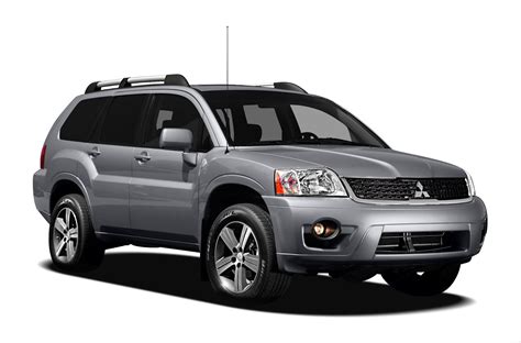 Mitsubishi Endeavor photo