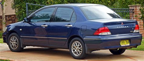 Mitsubishi Lancer 2003 photo