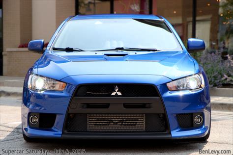 Mitsubishi Lancer evolution photo