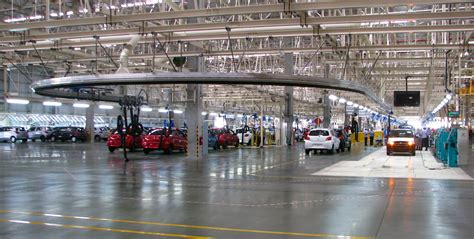 photo of Mitsubishi Mirage car production