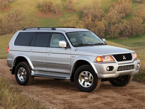 Mitsubishi Montero sport 2003 photo