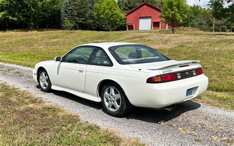 Nissan 240sx 1997 photo