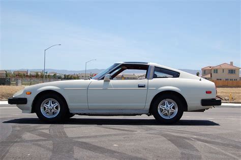 Nissan 280z 1981 photo