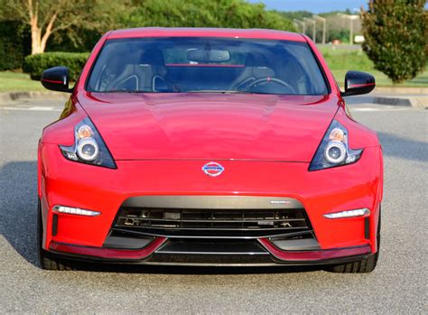 Nissan 370z photo