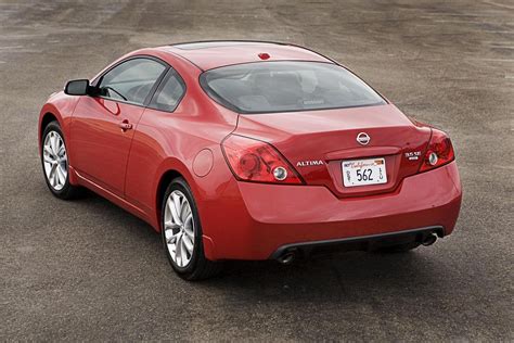 Nissan Altima 2009 photo