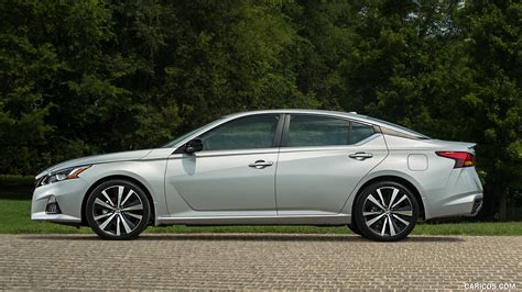 Nissan Altima 2019 photo