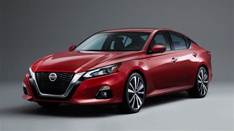 photo of Nissan Altima hybrid car production