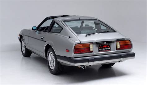 Nissan Datsun 1984 photo