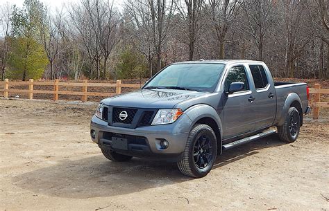 Nissan Frontier 2018 photo