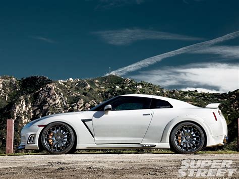 Nissan Gt-r 2009 photo