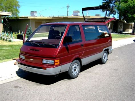 photo of Nissan Gxe van car production