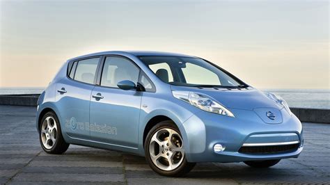 Nissan Leaf 2012 photo