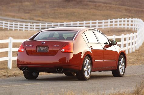 Nissan Maxima 2005 photo