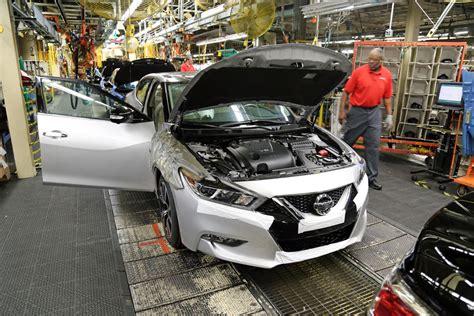 photo of Nissan Maxima car production