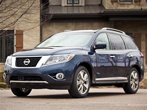 Nissan Pathfinder hybrid