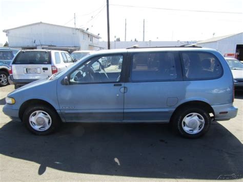 Nissan Quest 1994 photo