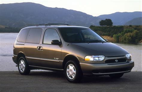 Nissan Quest 1999 photo