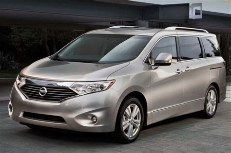 Nissan Quest 2016 photo