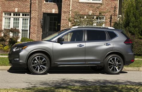 Nissan Rogue 2019 photo