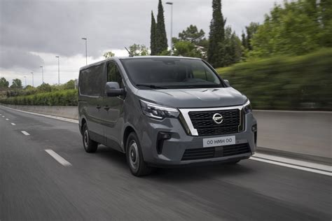 Nissan Xe van photo