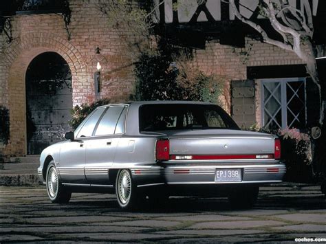 Oldsmobile 98 1991 photo