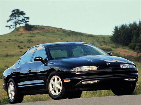 Oldsmobile Aurora 1995 engine