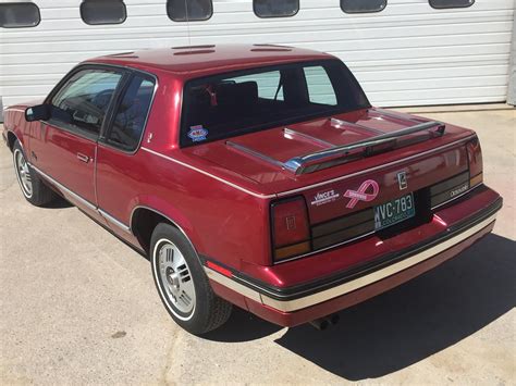 Oldsmobile Calais 1987 photo