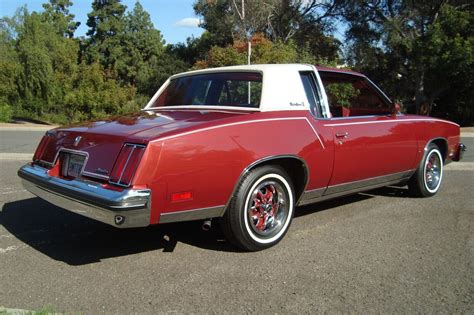 Oldsmobile Cutlass 1979 photo